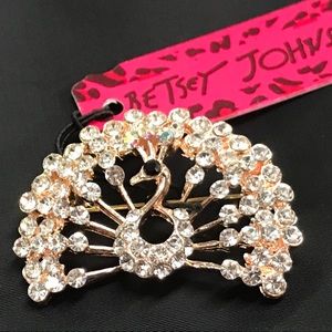 Proud Peacock 🦚 Betsey Johnson Brooch